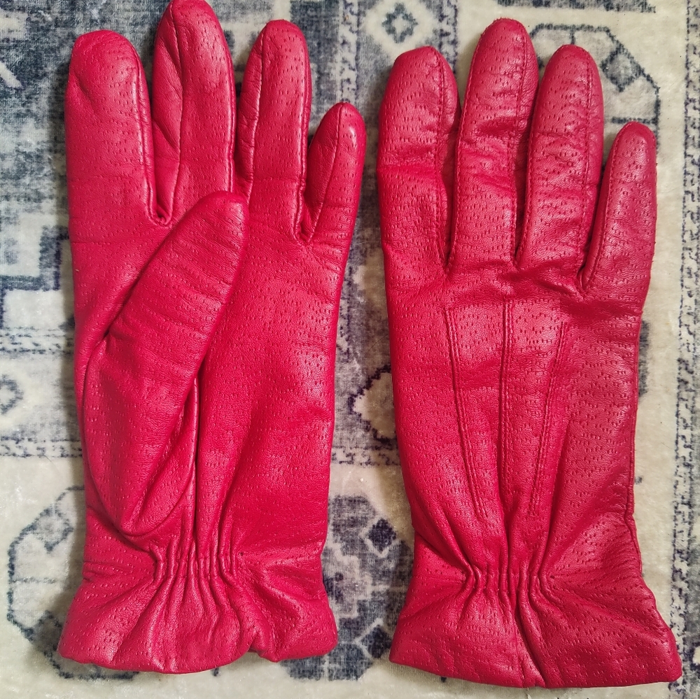 Elegant Red Leather Gloves